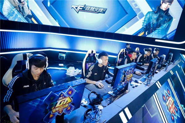 紧密配合 紧密配合