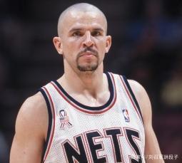 体育英超：登上榜首 利物浦2-1布莱顿