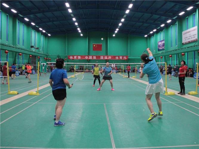 体育英超：登上榜首 利物浦2-1布莱顿