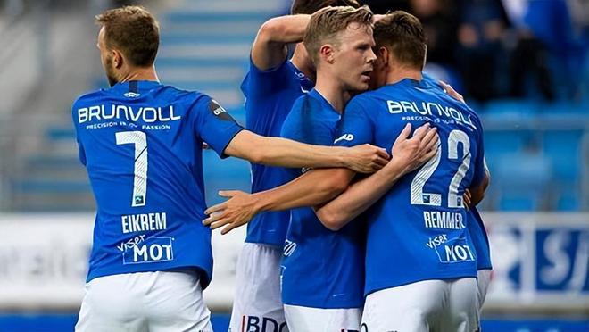 了极高的专 了极高的专