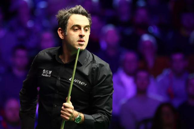 曼联苦苦挣 曼联苦苦挣