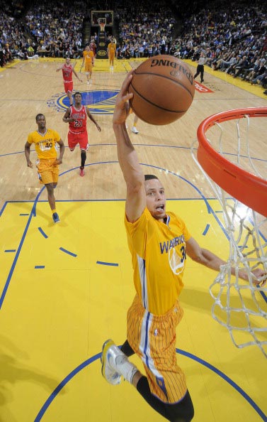 姆巴佩亮相皇马 儿时梦想终成真