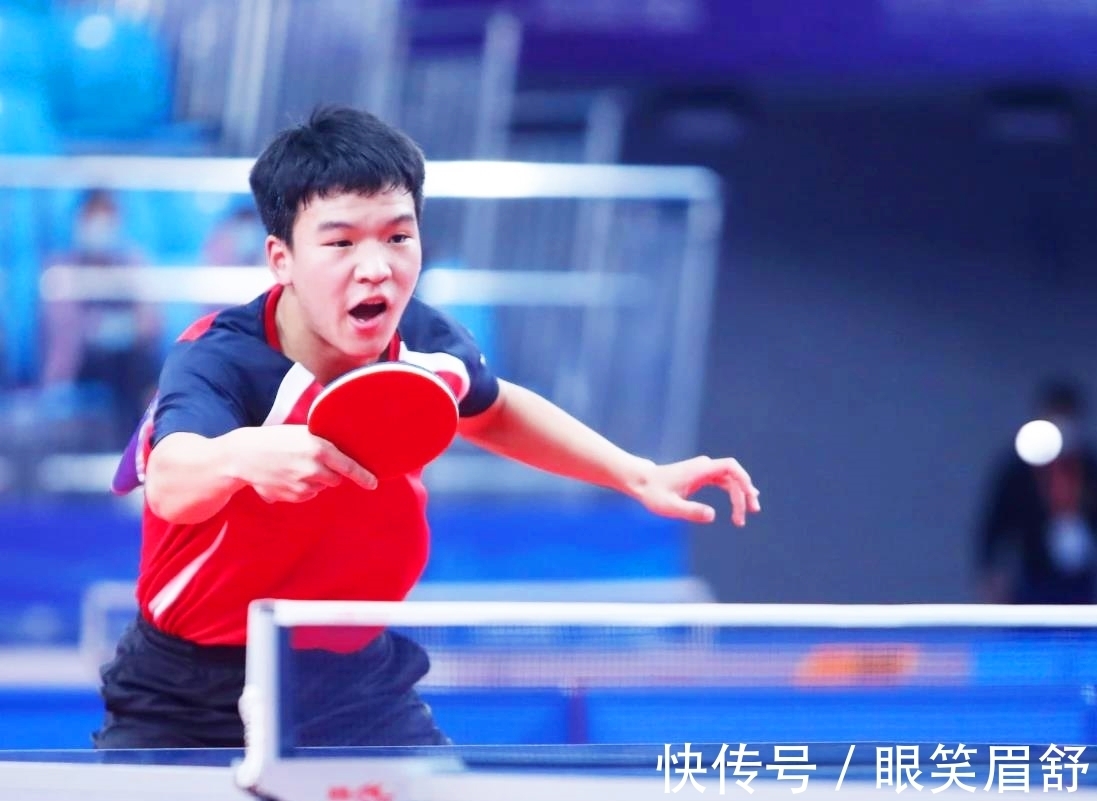 斯洛特：我们不会因为少了一名球员就改变比赛风格.