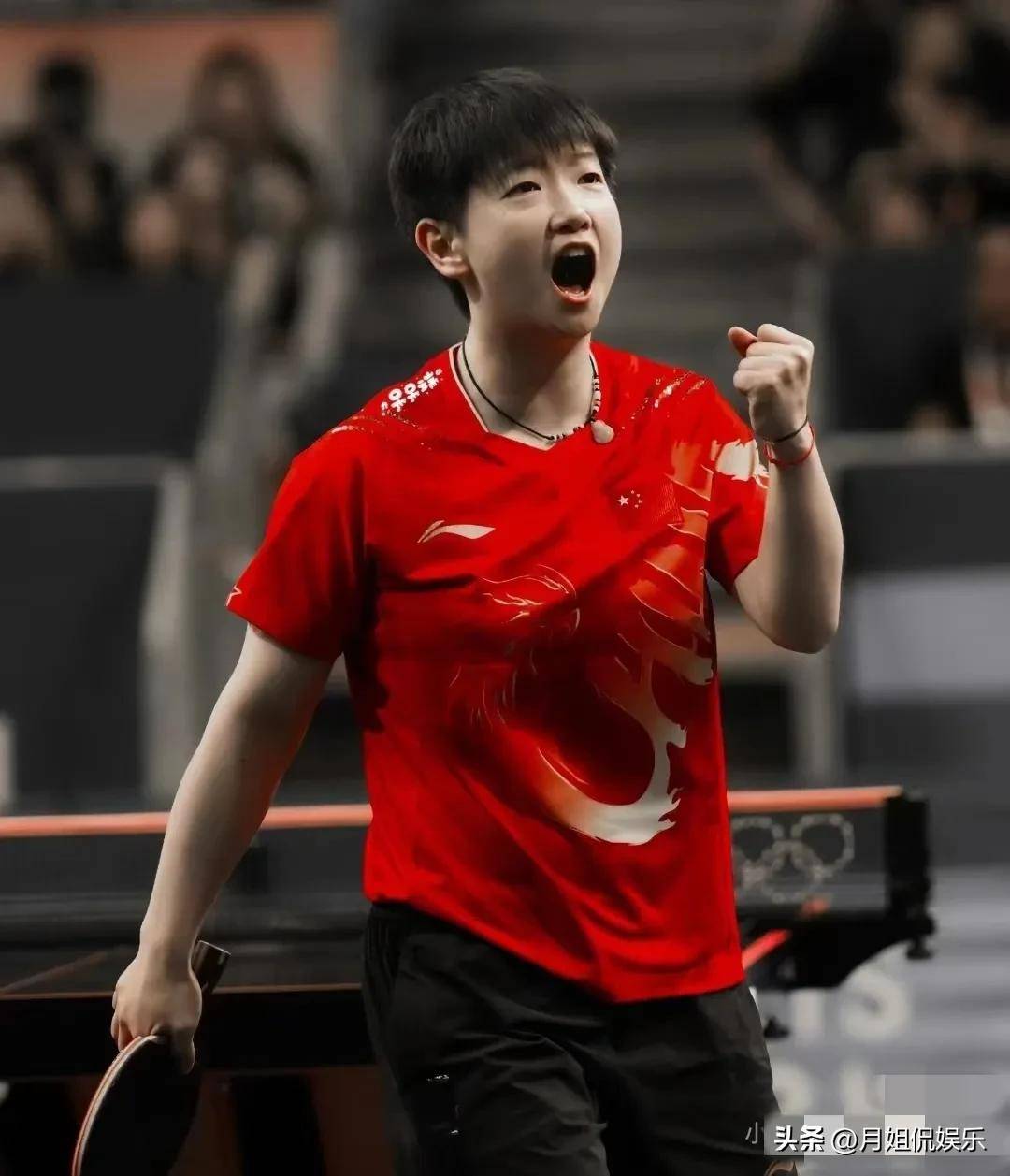 中的全面贡 中的全面贡